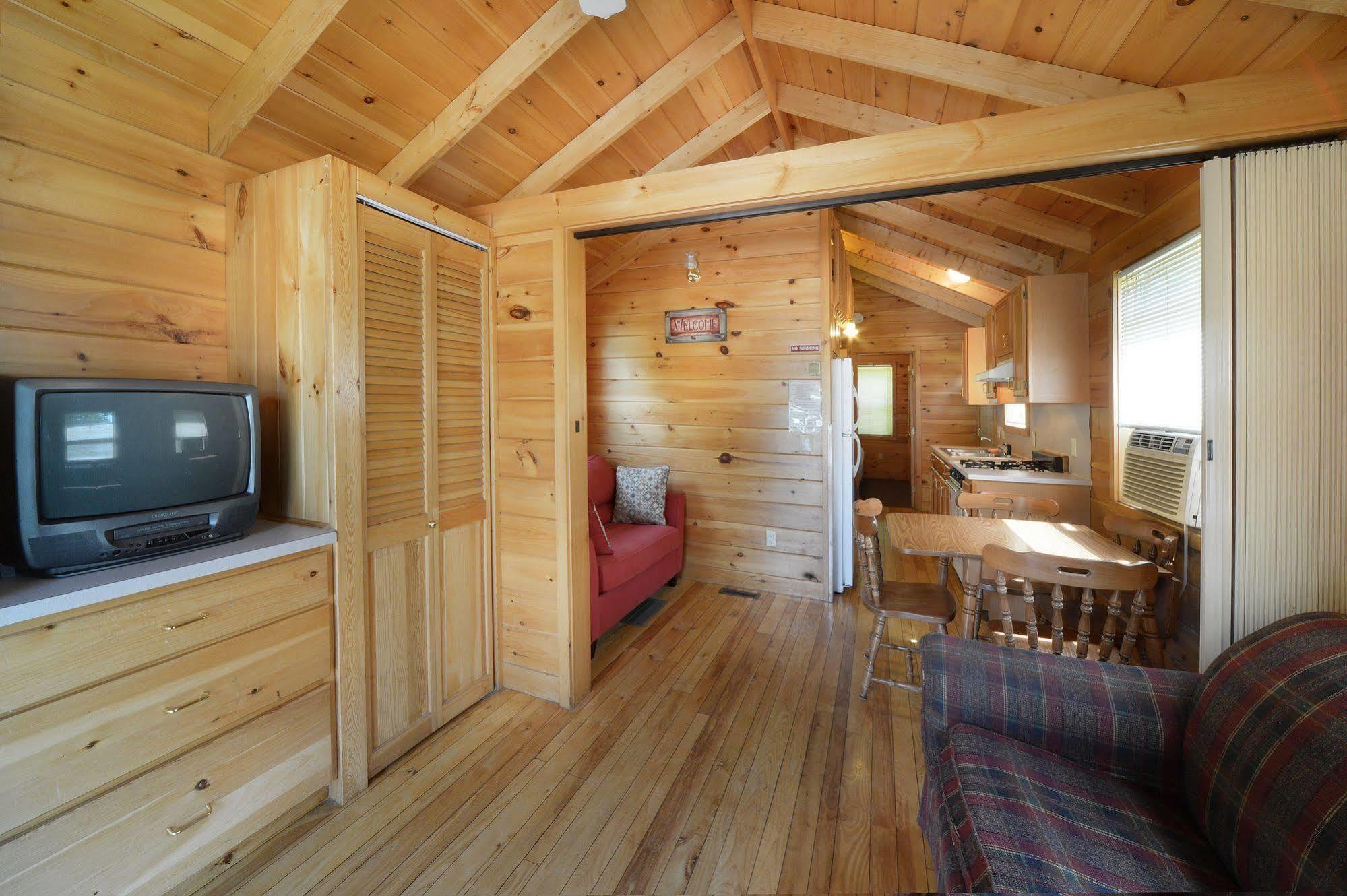 Lake George Escape - Campground Warrensburg Exterior foto